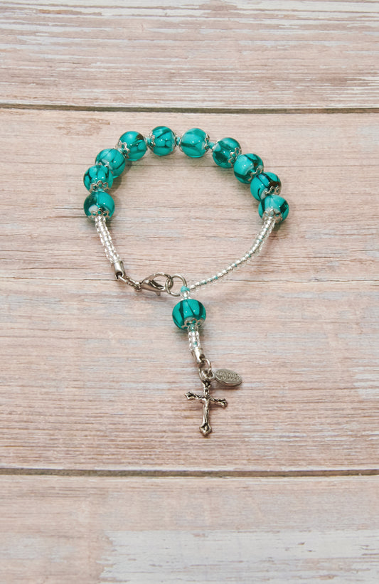 BDS2-Bracciale Decina in Vetro di Murano garantito, realizzato interamente a mano con 10 Perle da 8 mm lungo 19,5 cm - Silver (Nuvola 026 Verde)